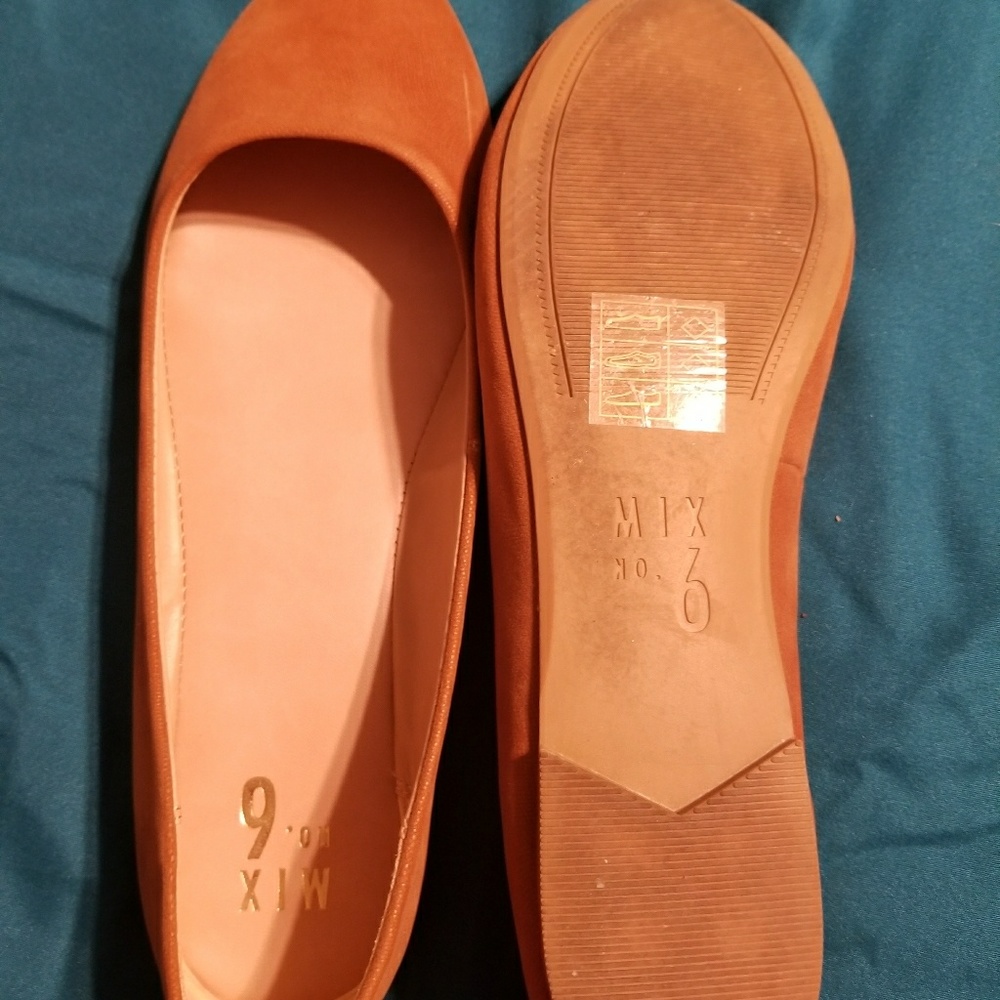 Brown flats